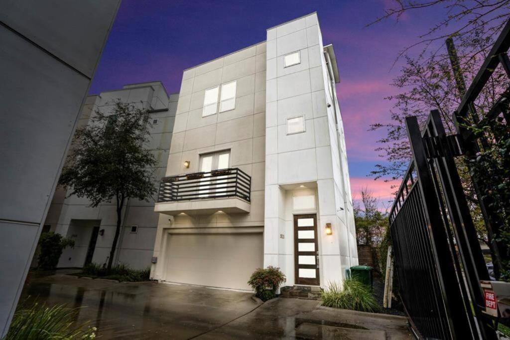 Casa Labella - Downtown Skyline Views - Sleeps 10 Villa Houston Exterior photo