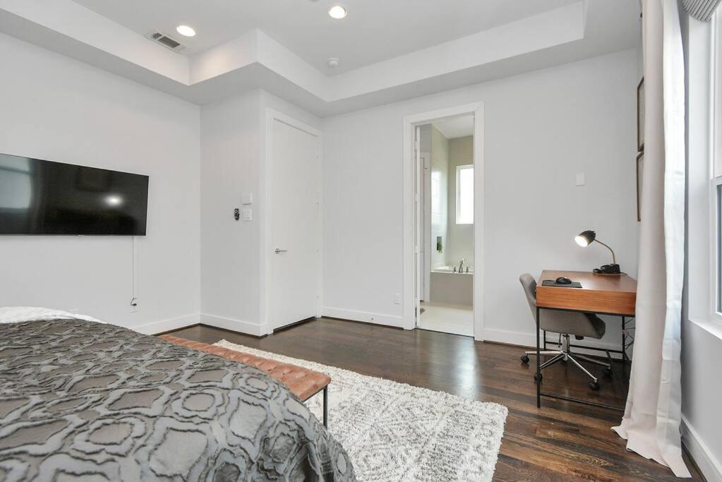 Casa Labella - Downtown Skyline Views - Sleeps 10 Villa Houston Exterior photo